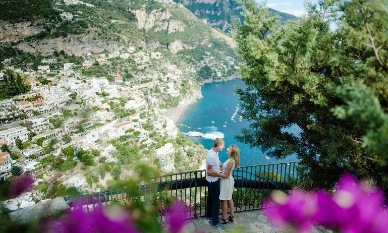 Your Hotel Title Here