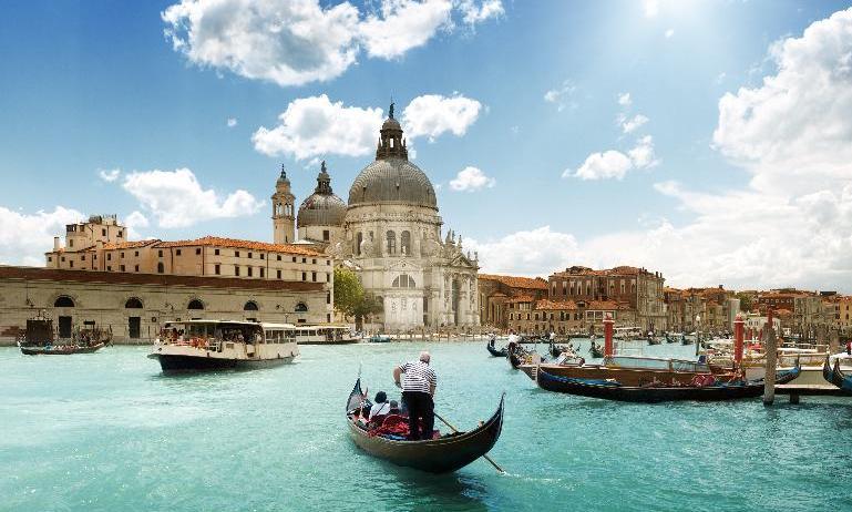 Your Hotel Title Here