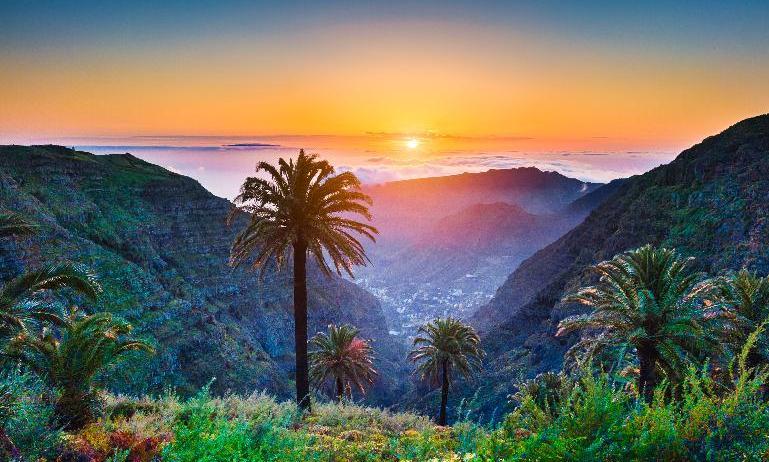 Your Hotel Title Here