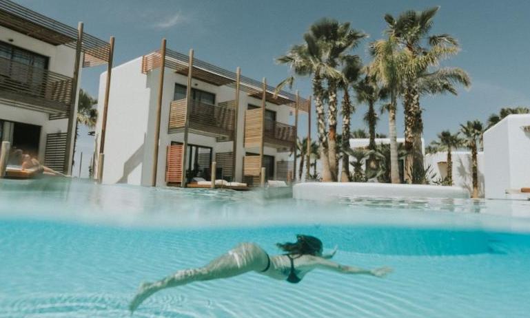 Your Hotel Title Here