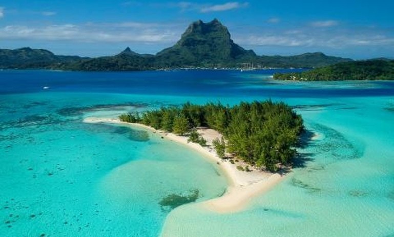 Adventure Cruise: Tahiti