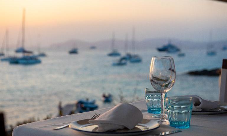 Your Hotel Title Here