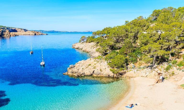 Your Hotel Title Here